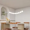 Lampadari Lampadario a LED Tavolo da pranzo moderno Illuminazione minimalista nera Lampada a sospensione da cucina Decorazioni per la casa Apparecchio a soffitto lustro