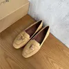 loro pianaa but slip-on lp damska slip owca na skórze skórzany mroczny urok frężniczki