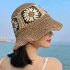 Chapeaux à large bord fleur mignon fille chapeau de soleil disquette été pour femmes plage Panama paille dôme seau à la main Femme casquette