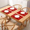 Maty stołowe 2023 Boże Narodzenie Czerwona seria bawełniana mata western miejsca Nordic Style Fabric do dekoracji kuchennej