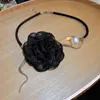 Choker koreansk svart garn tyg blomma halsband kvinnor mode smycken sexiga halsar krage grossist