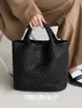 Abottegas Tote Bag Vneta Jodie Mini Teen Intrecciato Designer Mode Geweven Broodje Moeder Tas Grote Capaciteit Damestas Strandtas Water Emmer Tas