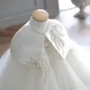 女の子のドレスフォーマルホワイトバプテスマドレスベビーガールのかわいいプリンセスバースデーパーティー服洗礼ボールガウンキッズチュチュコスチューム2