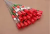 30 pièces / lot Simulation Rose Fleur Unique Roses Rouges Dessin Animé Ours Avec Un Autocollant En Forme De Coeur Cadeau Saint Valentin Cadeau Fête Des Mères LL