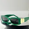 Damen-Luxus-Quadrat-Rechteck-Designer-Sonnenbrille, Herren- und Damen-Retro-Sonnenbrille, polarisiert, Damen-Stil, klein, quadratisch, modisch, Metallplatte 0096