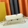 2023 NOWA TOP Luksusowa designerka torba koronowa torby rogaliki hobo designer torebka kosmetyka półksiężyca bagietki torebki crossbody metalowa kolekcja łańcucha 5A