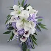 Bouquet décoratif de goutte d'eau de fleurs pour la cérémonie et la réception de mariage 69HF