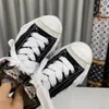 Mmy maison mihara yasuhiro skor hank låga topplägenheter sneakers unisex canvas tränare snörning trim formad tå kvinnor lyxiga designers sko gummifabrikskor