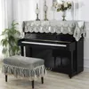 Copertura antipolvere Copertura per pianoforte Champagne di lusso Elegante velluto dorato Tavolo moderno in stoffa per pianoforte Coprisedili per pianoforte ricamati Pizzo europeo Tastiera a 73 tasti R230803