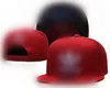 Nyaste modedesigners hatt solskyddsbrev Baseball Kvinnor och män Sunshade Cap Sports Ball Caps Outdoor Travel Gift J6