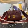 Triomphe bandolera Bolsos de hombro de diseñador clásico 16 Bolso de mano Colbert Cerradura giratoria Bolsos con solapa de piel de vaca Espaciador de cremallera Mensajero vintage Bolsos de cuero para mujer