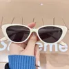 Lunettes de soleil œil de chat femme été petit cadre visage rond Po Super Cool Ins vent crème solaire lunettes ombrage