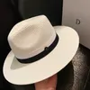 Boll Caps Designer Japanese Designer Elegant Small Fragrant Straw Hat Women's French Hepburn Celebrity Summer Beach Holiday Women Vx50