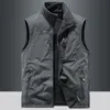 Gilet da uomo Outdoor Gilet Uomo Casual Gilet riscaldato Uomo Taglie forti Scaldamuscoli Abbigliamento da escursionismo Moda termica di lusso Cappotto invernale da uomo 230803