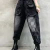 여자 청바지 2023 스프링 아트 스타일 여성 탄성 허리 패치 워크 격자 무늬 면화 데님 하렘 바지 포켓 디자인 빈티지 느슨한 v932