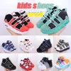 Kids Sneakers Uptempos Designer Chiledrens Shoes Sports Basketball boys girls up tempos scottie pippen running shoes Triple Black baby toddlers fte#