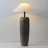 Lampy podłogowe japoński styl 2023 ręcznie robiony nordycki norduski homestay pionowa pionowa retro sypialnia ceramiczna lampa dekoracyjna