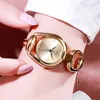 Montres pour femmes de haute qualité Quartz-Battery Fashion bracelet montre à quartz ancienne montre bracelet en alliage