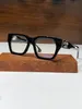 Optical Frame Womens Solglasögon Designer Finns med linser Rensa ramar Alternativ Enkel föreskrivbar stil Intellektualitet Mens Glasögon PROMOTION GLASSER