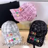 La moda va con tutto Cappellini da baseball Berretto da baseball da donna Moda uomo Patchwork Ricamo Casquette Coppia Lettere color arcobaleno Cappelli