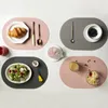 Bord mattor heminredning kök placemats dubbelsidig färg oval design matvattentät värmebeständig inomhus