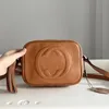 Bolso de diseñador Bolso de cámara portátil de moda para hombres y mujeres Bolso bandolera de cuero de color sólido temperamento bandolera multifuncional 308364