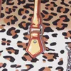 Schals 2023 Mode Seide Gefühl Schal Damen Outdoor Luxus Leopard Gürtel Headwrap Übergroße Weiche Wrap Frauen Geschenk