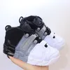 Kids Sneakers Uptempos Designer Chiledrens Shoes Sports Basketball boys girls up tempos scottie pippen running shoes Triple Black baby toddlers fte#