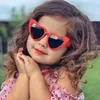 Solglasögon Girls Boys Love Heart Shaped Children Designer Vintage Cat's Eye Kids Sun Glasses Baby Eyewear Outdoor UV400