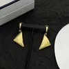 Charm Designer Neue goldene Dreieck-Ohrringe und für Damenmode-Stil, minimalistischer Buchstabe, kleines Design UYUQ