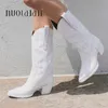 أحذية Western Women Boots الخريف أزياء الشتاء مكتنزة كعب رعاة البقر أحذية عتيقة طراز البلد الغربي رعاة البقر العليا أحذية 230803