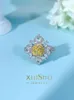 Klusterringar S925 Silver 1 Fat Square 6 Yellow Diamond Ring for Women's Ins Fashion Big