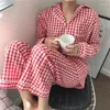 Damskie upijanie plecaków wiosna i jesień w stylu netto Red Printed Plaid Pajama Zestaw Lapel Lat-Sleeved Spoders 2-częściowy domowy