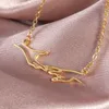 Pendant Necklaces Est Creative Holding Hands Couple Necklace Simple Stainless Steel Jewelry Collarbone Chain Valentine's Day Gift For Women