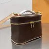 Bolsa cosmética de couro feminina bolsa de mão de grife bolsa de maquiagem elegante M44935