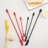 Moules de cuisson Mini spatule en silicone résistant à la chaleur à long manche grattoir à double extrémité avec cuillère spatules à confiture accessoires de gadget de cuisine 230803