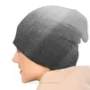 Berretti Bonnet Hats Gradient Colorful Men Women's BLUR Abyss Black Winter Warm Cap Design Skullies Berretti Berretti