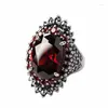 Bagues de cluster FoYuan Wish Selling Jewelry Vintage Large Gem Ring Red Grenade Exaggerated Black Minerai Finger