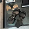 Damen-Slingback-Sandalen mit Kette, klobige Absätze, Kleidschuhe, Damen-Retro-Slipper mit runden Zehen, Luxus-Flip-Flops, Mädchen-Pantoletten, klassischer Freizeitschuh mit Staubbeuteln