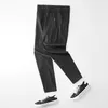 Мужчины брюки весна лето мужчины. Случайные брюки Мужские дышащие невидимые карманные брюки Мужские тощие формальные черные размер работы 38 230804