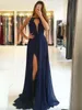 Ny ärmlös Scoop A Line spetsremmar Backless aftonklänning Navy Blue Dress Party Long Simple High Slit Chiffon Prom Dress