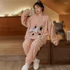 Vêtements de nuit pour femmes automne hiver femmes pyjamas thermiques ensembles chaud épais flanelle corail velours à manches longues mignon dessin animé maison pyjamas ensemble