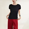 女性用Tシャツ夏Tシャツ女性45-75kg 2023丸い首のソリッドカラーストレッチルーズミヤプリーツトップ