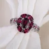 Cluster Anéis SEASKY Jóias Finas de Alta Qualidade Natural Rhodolite Gem 925 Prata Esterlina Anel de Casamento de Noivado para Mulheres