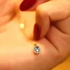 Kettingen in zeeblauwe edelsteen Kleine diamanten hanger op hoog niveau Mode Glanzende ketting Sleutelbeenketting Verlovingssieraden Cadeau