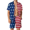 Agasalhos masculinos com estampa de bandeira dos EUA Conjuntos de estrelas e listras Shorts casuais Conjunto de camisas de férias engraçadas Manga curta gráfico Grande terno presente