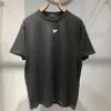 23SS Designer Luxury Rhude Mens and Womens T Shirt Hip Hop Letters Tryckt Tunga tyg Tshirts Summer Loose Centreable High Street Trend Tees