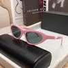 2023 New luxury designer B's plate cat's eye Women's net red ins Fashion fried dough twist leg sunglasses Male BB0207