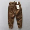 Pantaloni da uomo 2023 Primavera Autunno Uomo Pantaloni casual in velluto a coste vintage Mantieni la tasca larga a gamba larga in cotone morbido pesante