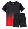 Herrespår 2023 Summer Mens Two Piece Set Ice Silk Casual T-shirt och Shorts Male Sports Putt mode Kort ärm Tracksuit Men Suits